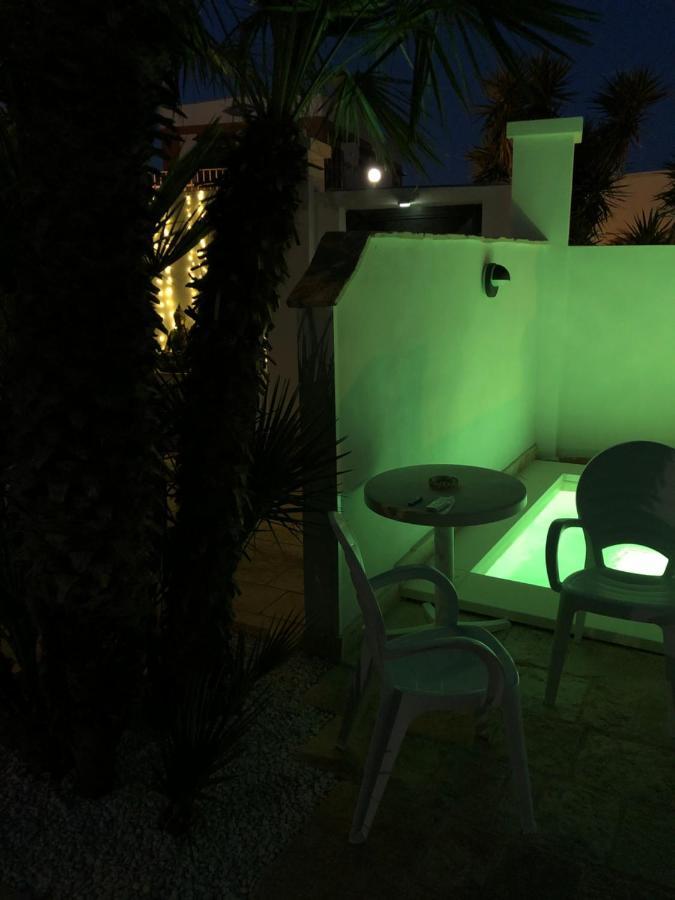 Le Due Pigne (Adults Only) Βίλα Ταράντο Εξωτερικό φωτογραφία